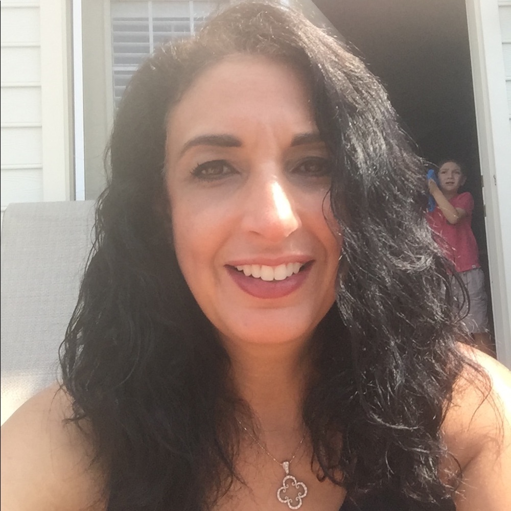 Meet your Posher, Shereen